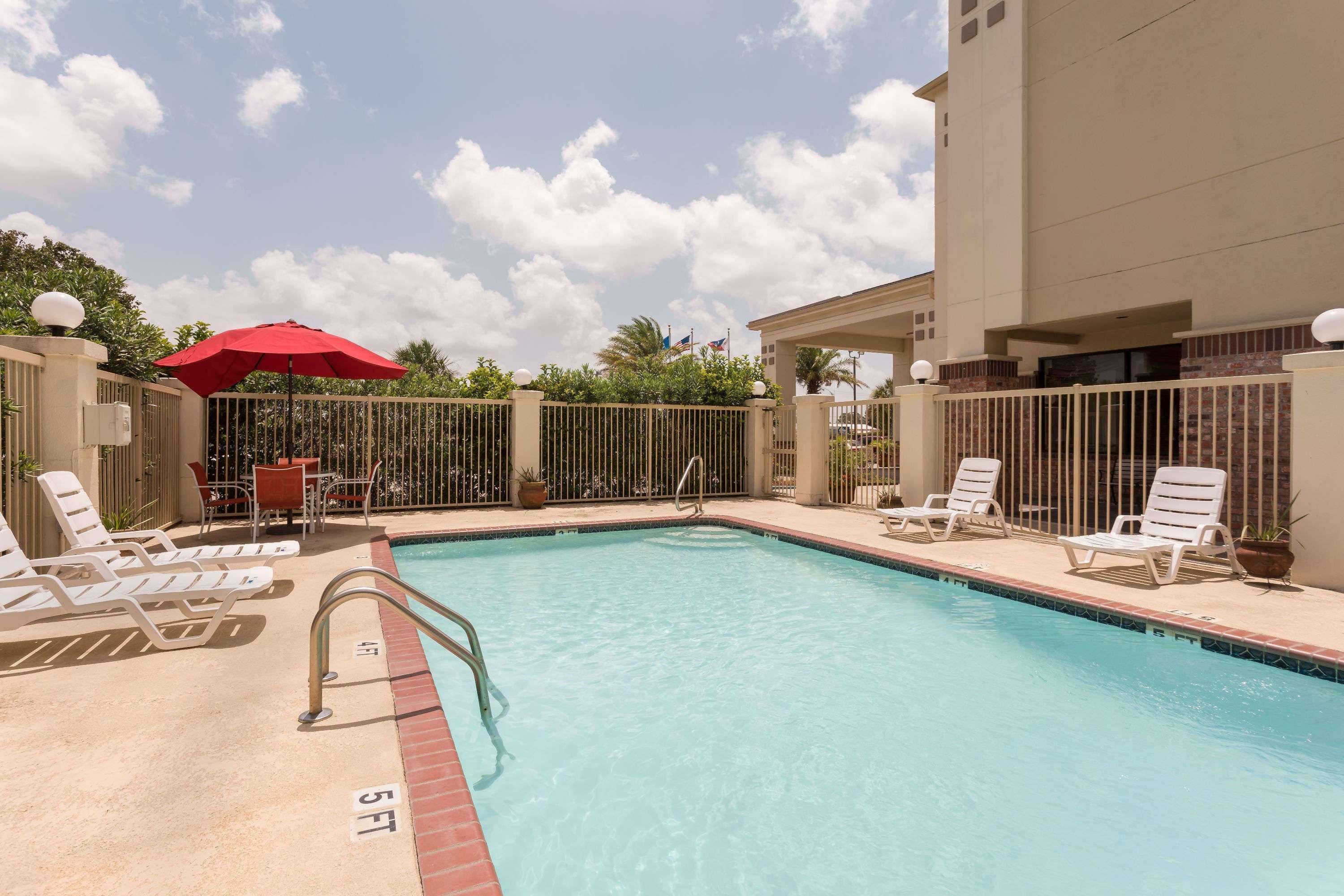 Motel Super 8 By Wyndham Duson Lafayette West Area Esterno foto